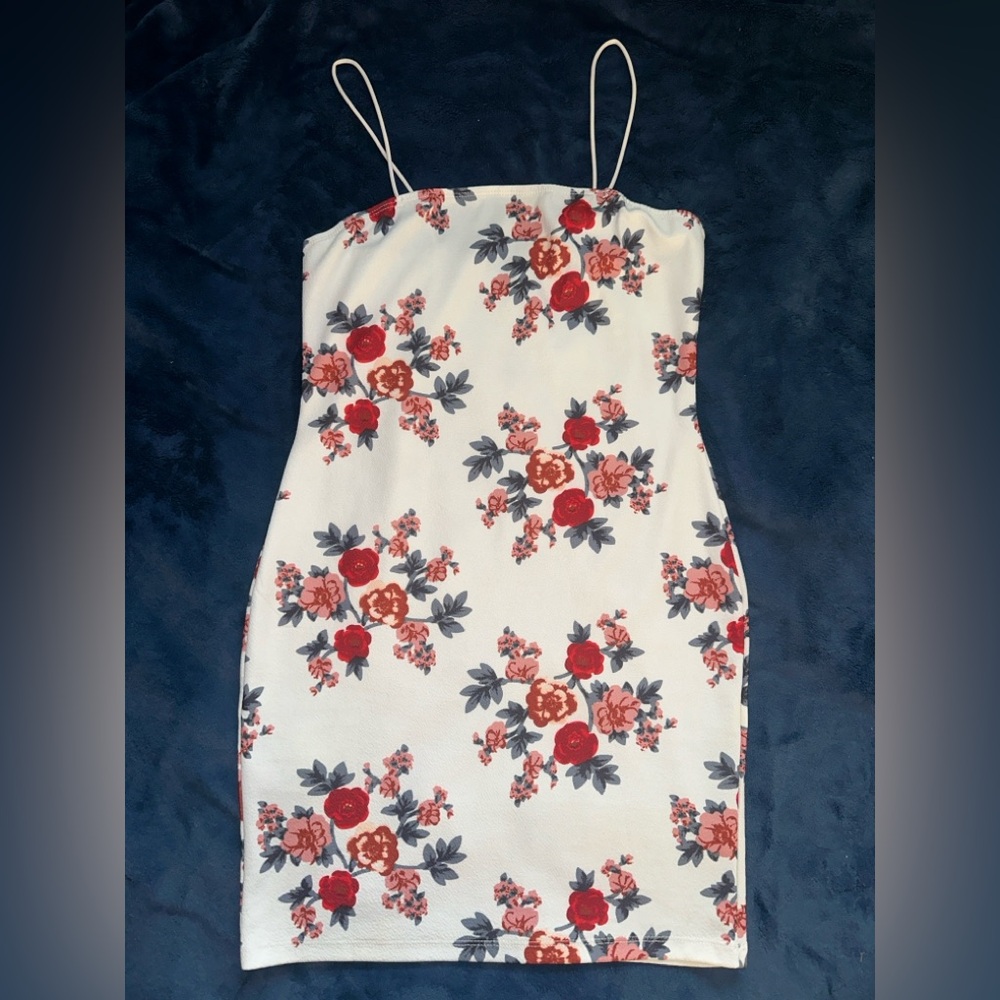 SHEIN White Red Floral Print Mini Dress Size Small